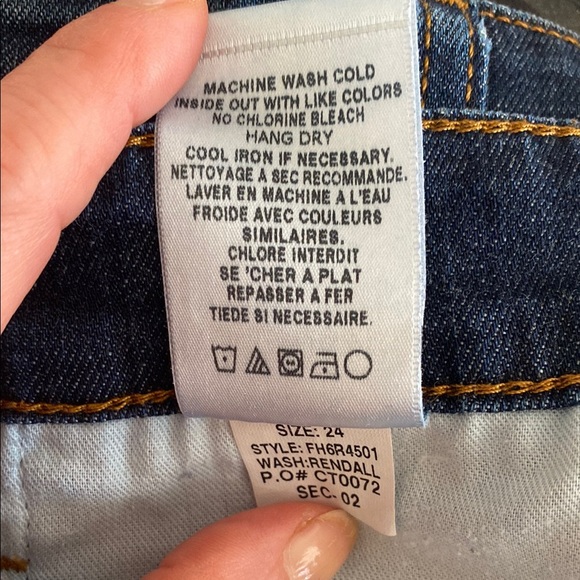 Joe's Jeans jean shorts Size 24 - Picture 7 of 7